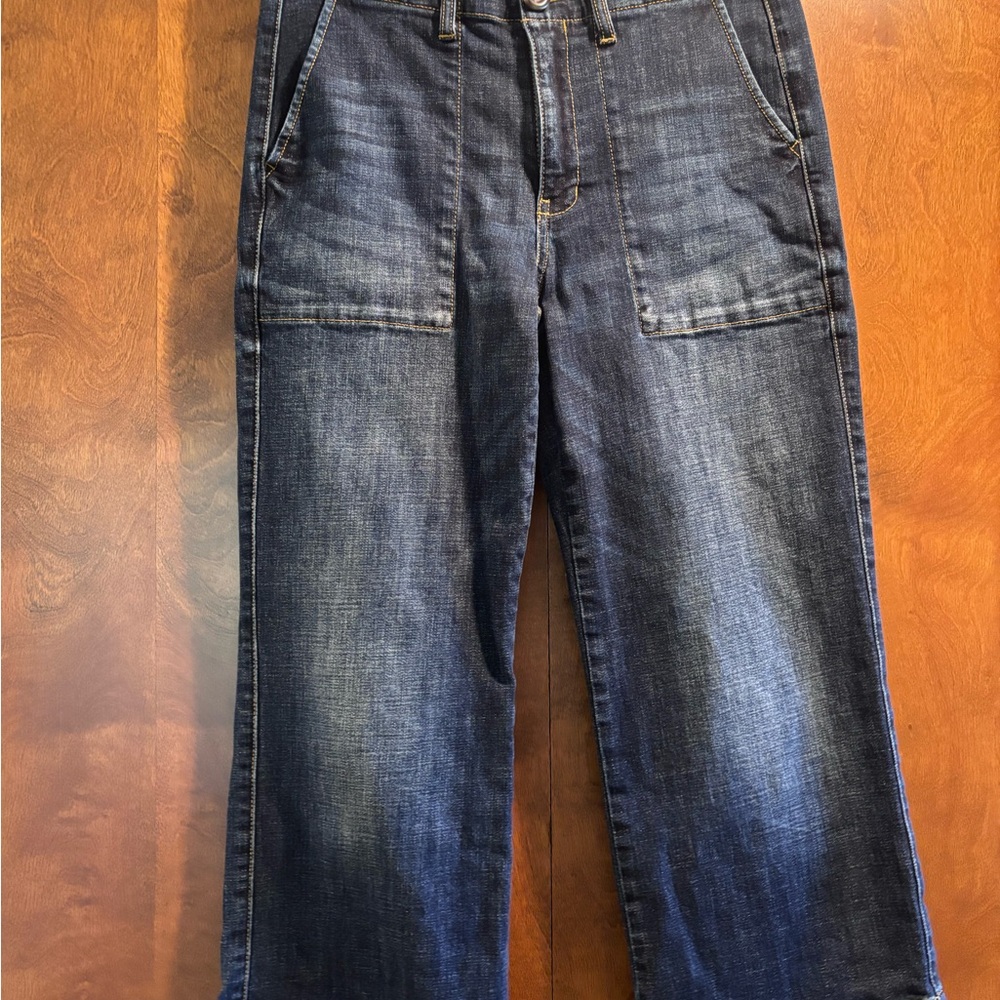 CAbi Lido Wide Leg Cropped Jeans - Picture 3 of 7